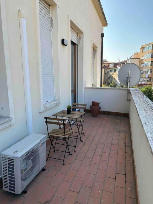 Casa Peroni Apartment Livorno Luaran gambar